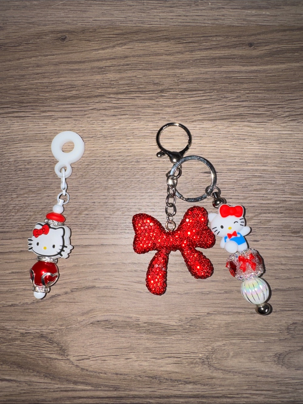 Hello Kitty Red & White Glitter Bow Keychain Charms